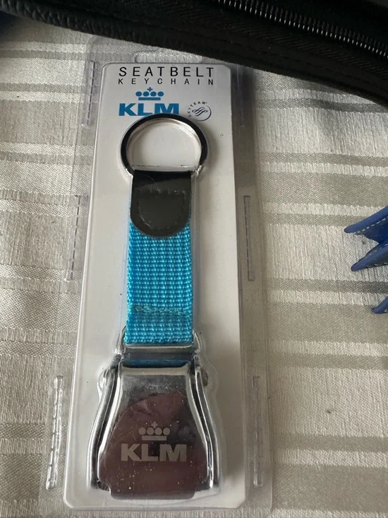 Branded Travel Accessory Set with Blue Nylon Drawstring Back Pack - Picture 5 of 13